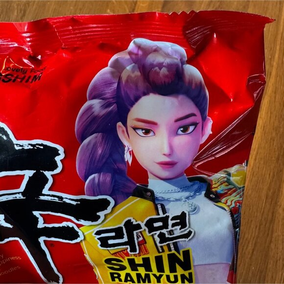 K-POP Demon Hunters Rumi Ramen Noodles Collectible Packet Kpop Huntrix Netflix - Picture 3 of 4